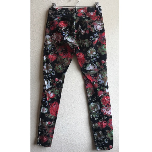 Urban Outfitters BDG Floral Black Denim Pants NWOT - Picture 2 of 3